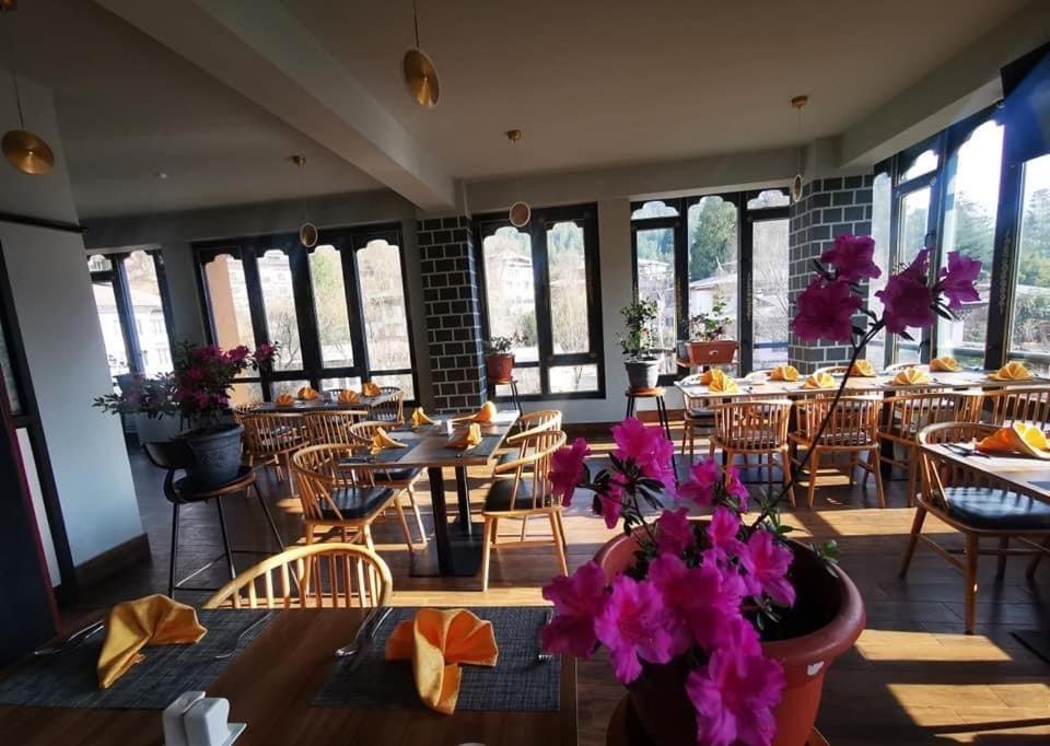 Ludrong Hotel Thimphu Dış mekan fotoğraf
